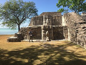 cerros mayan ruins
